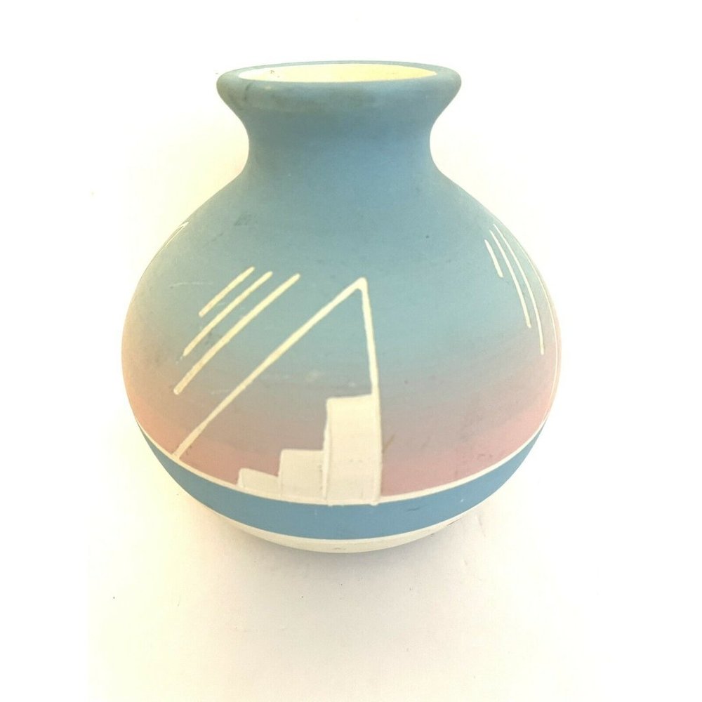 Vintage Black Hills Pottery Vase Signed By Artist 5.5in